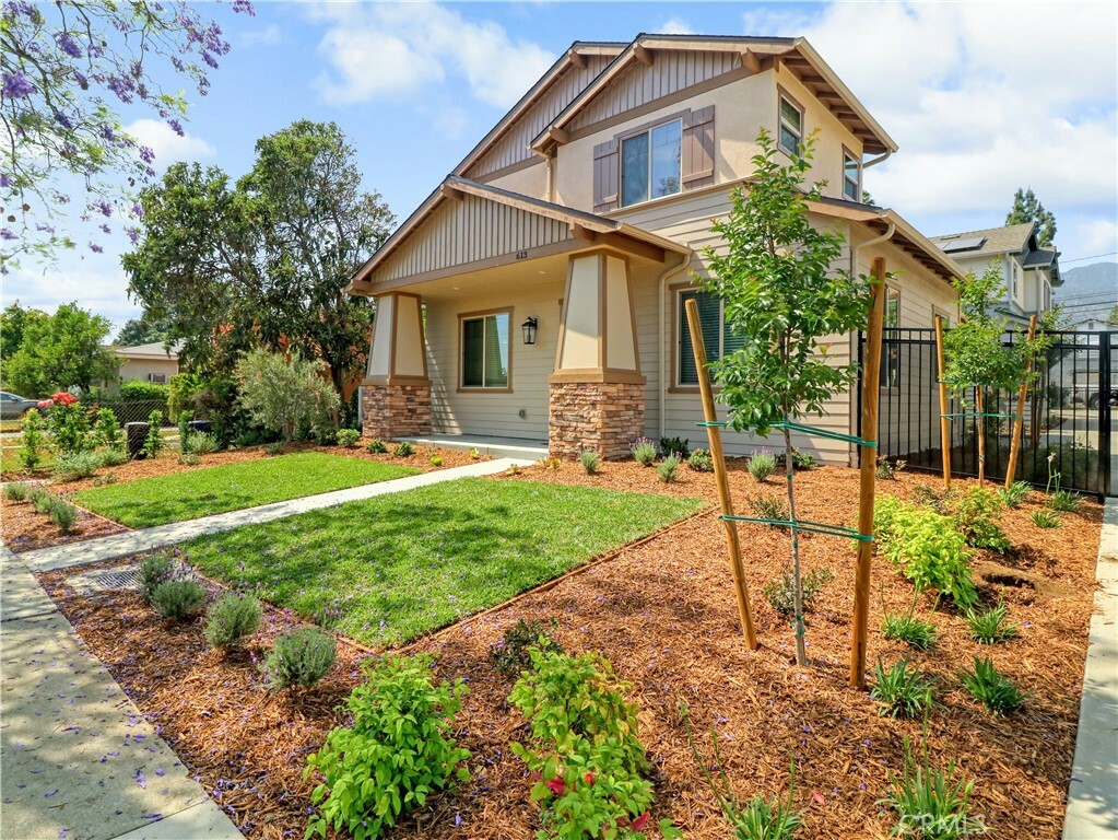 Property Photo:  613 E Walnut Avenue  CA 91016 