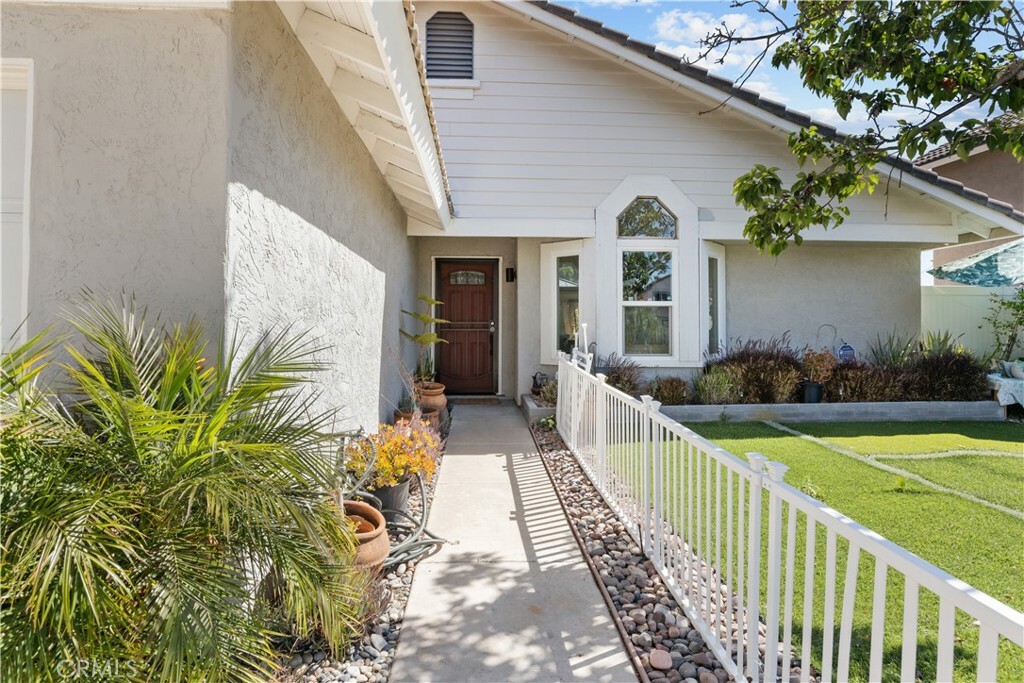 Property Photo: 25926 Summer Hill Court CA 92563