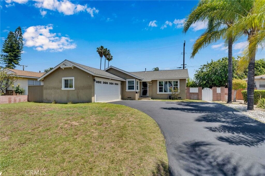 Property Photo: 1450 N Aldenville Avenue CA 91722