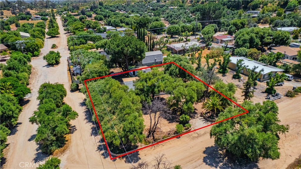 Property Photo: 20691 Alameda Del Monte CA 92595