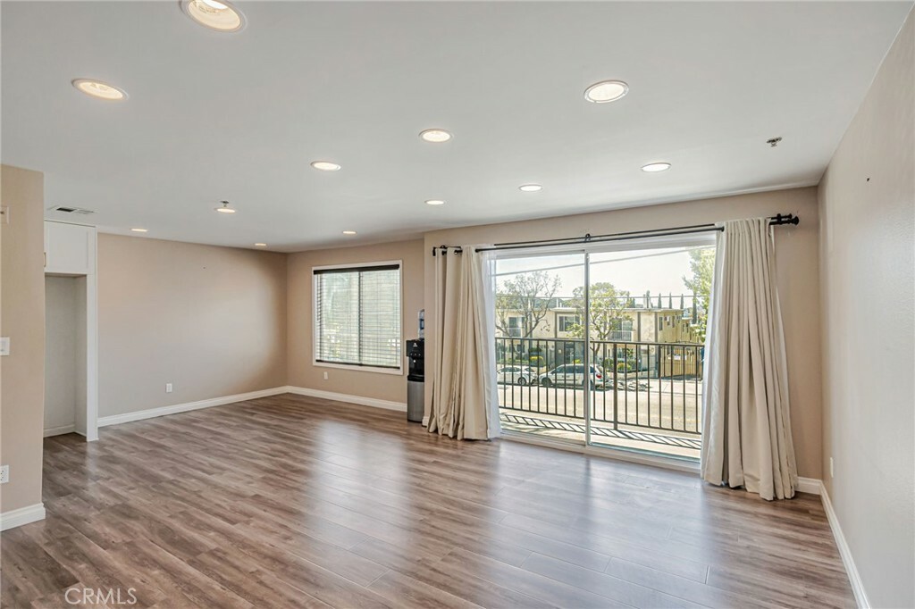 Property Photo: 10290 Tujunga Canyon Blvd 102 CA 91402