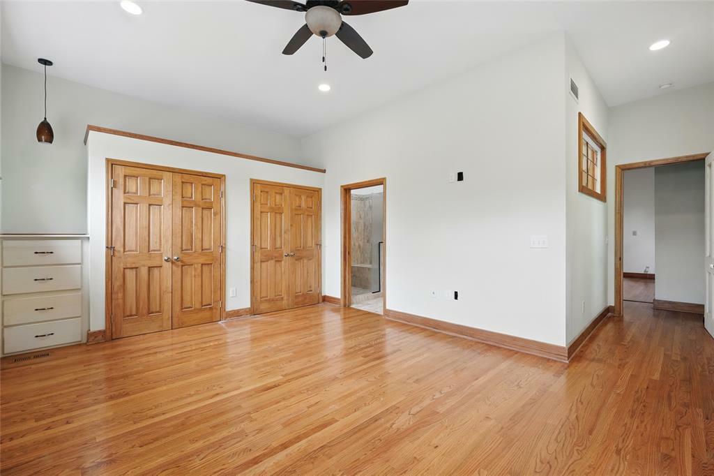 Property Photo: 1225 Mackay Place MO 63104