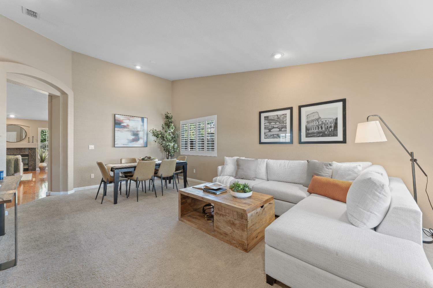 Property Photo: 1014 Thompson Circle CA 95630