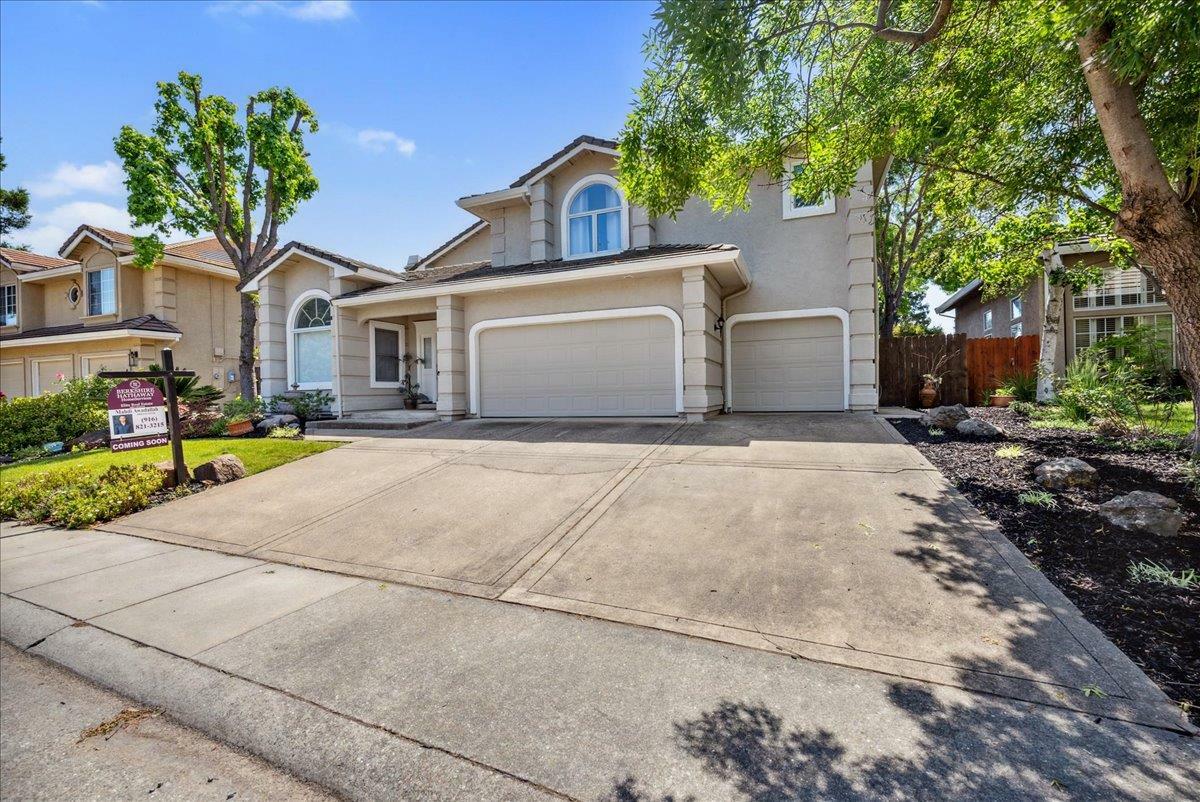 Property Photo: 9679 Swan Lake Drive CA 95746