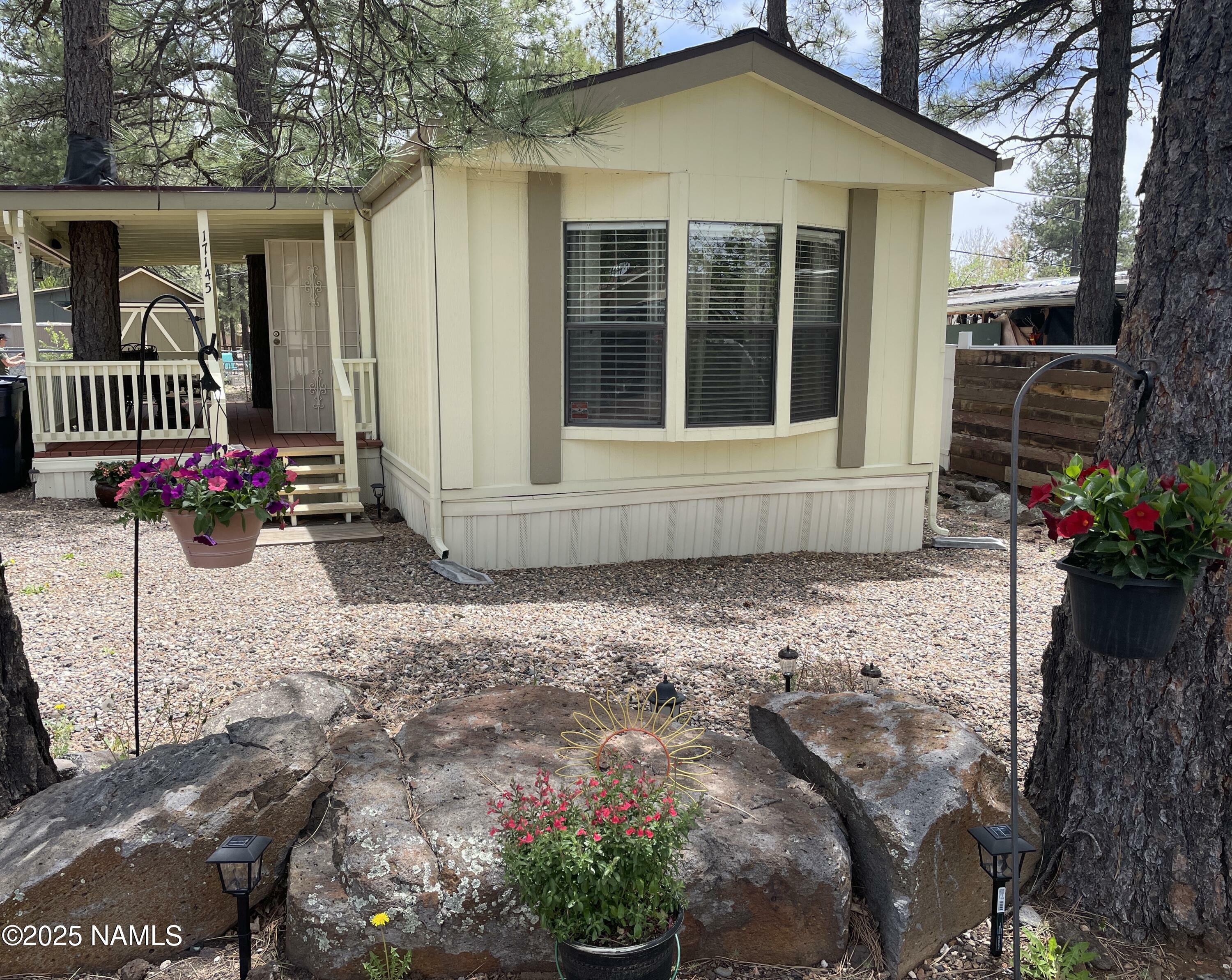 Property Photo: 17145 S Mescalero Drive AZ 86017