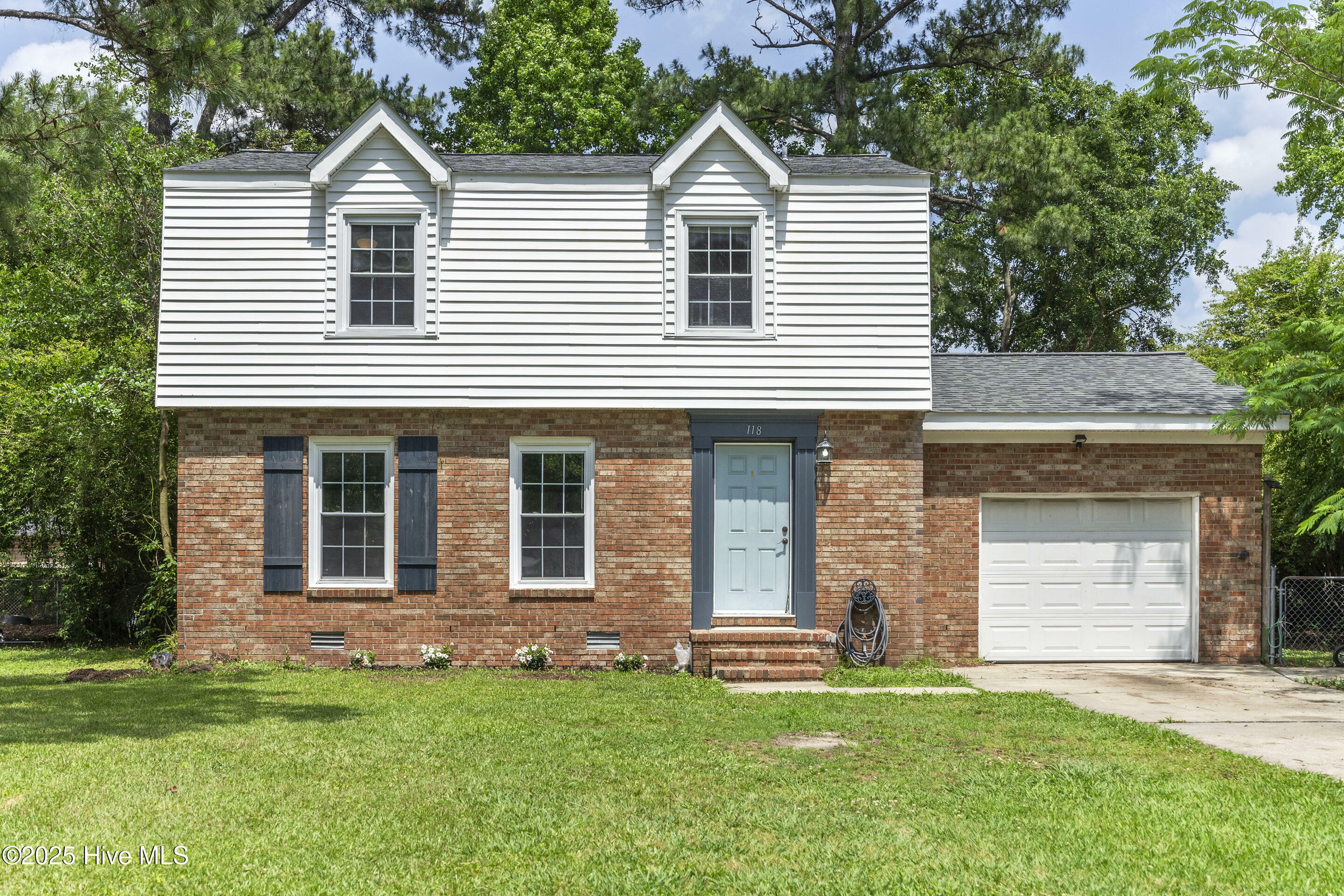 118 Carolina Circle  Jacksonville NC 28546 photo