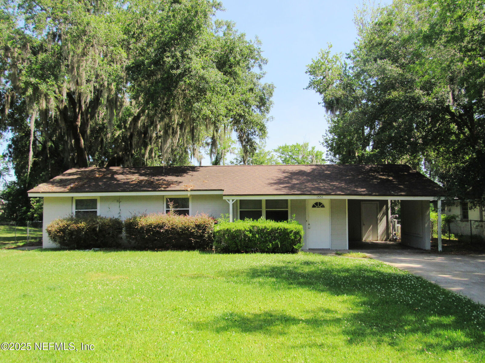 Property Photo:  1551 Mar Vic Lane  FL 32218 