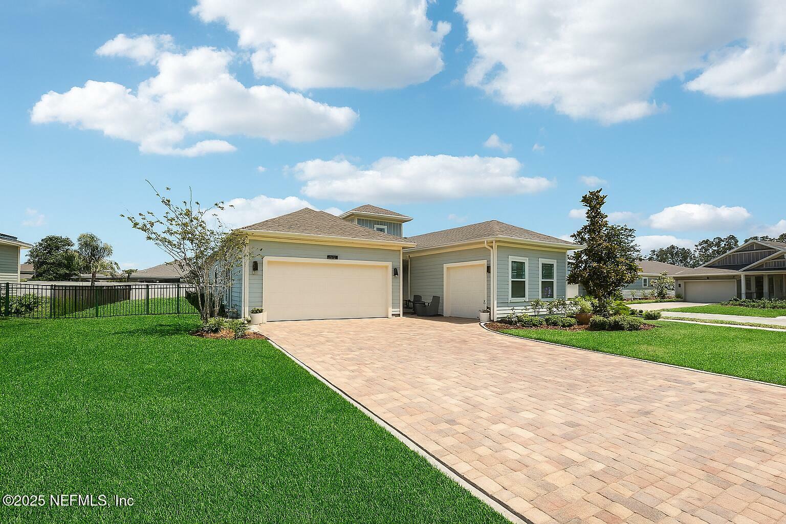 Property Photo:  334 Bloomfield Way  FL 32092 