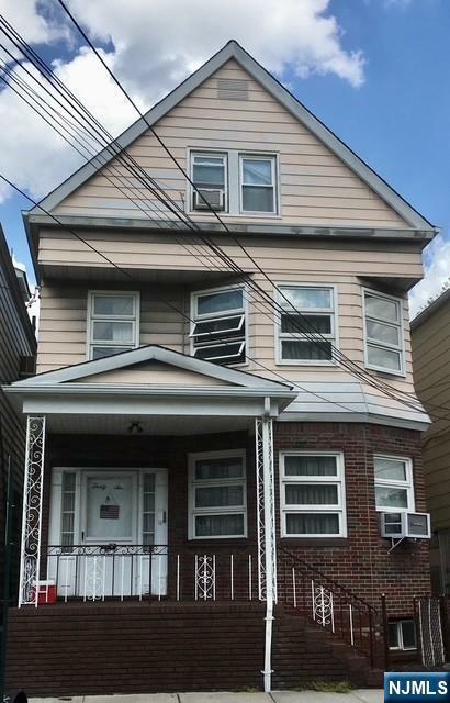 36 6th  Harrison NJ 07029 photo