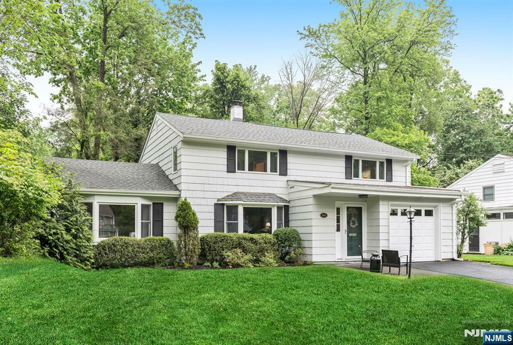 960 Andover Terrace  Ridgewood NJ 07450 photo