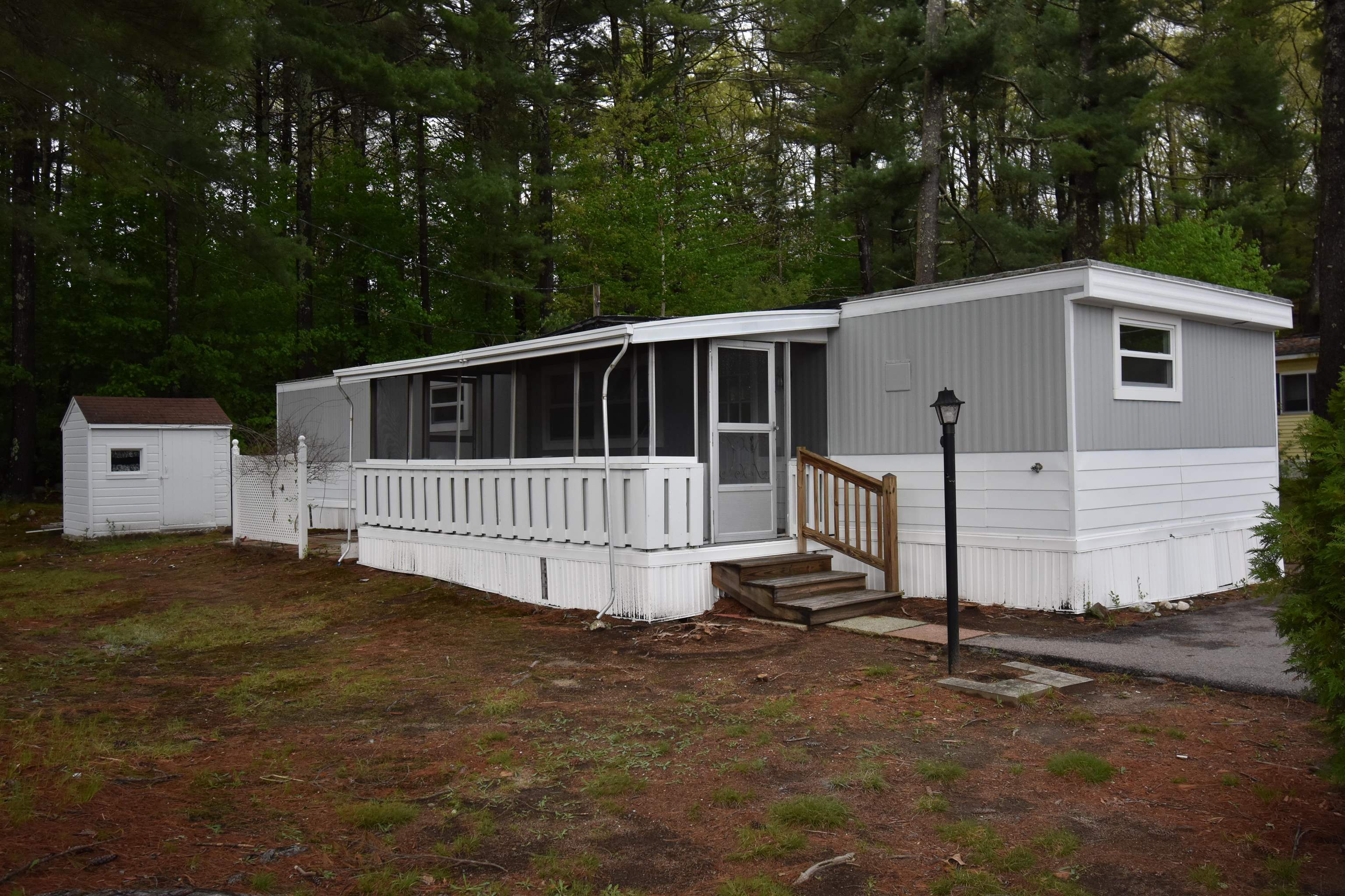 Property Photo: 40 Farmwood Drive NH 03062