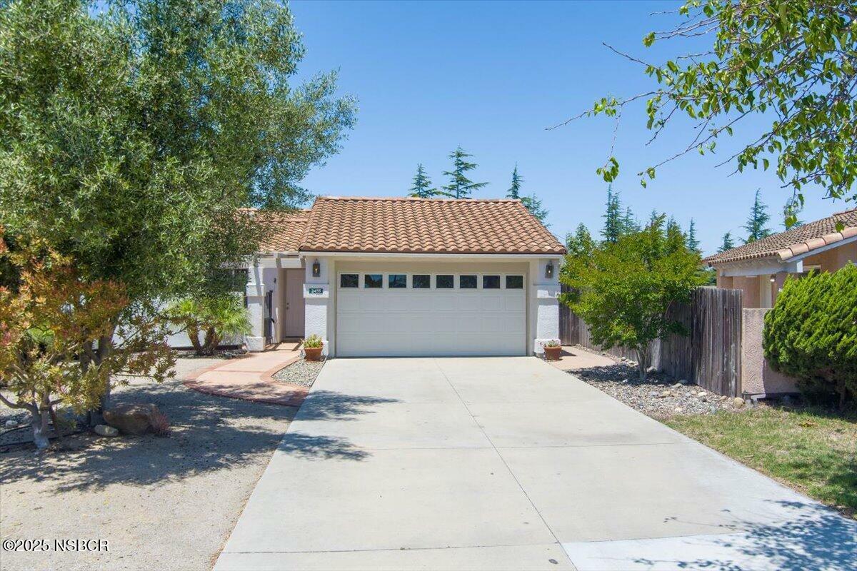 Property Photo: 2455 Santa Rosa Street CA 93455