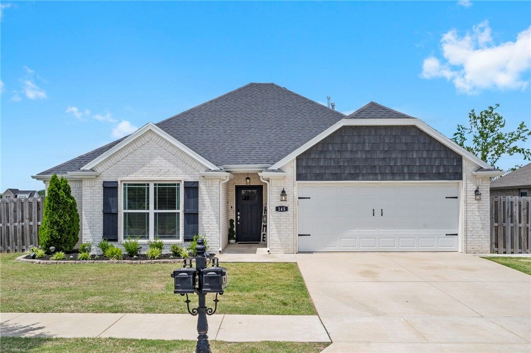 Property Photo:  145 S Geranium Lane  AR 72704 