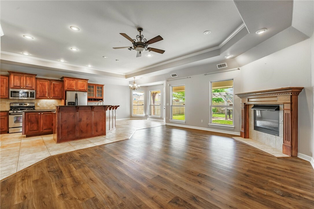 Property Photo: 1504 Hayfield Avenue AR 72713