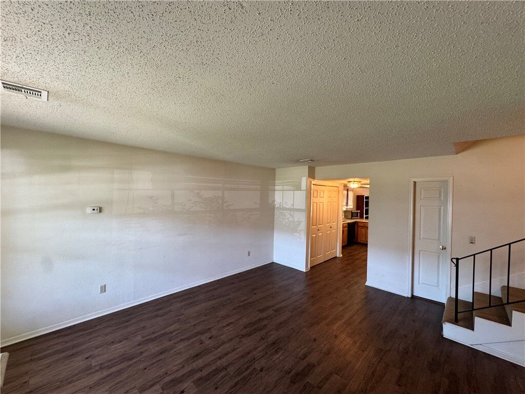 Property Photo:  321 S 11th  AR 72756 