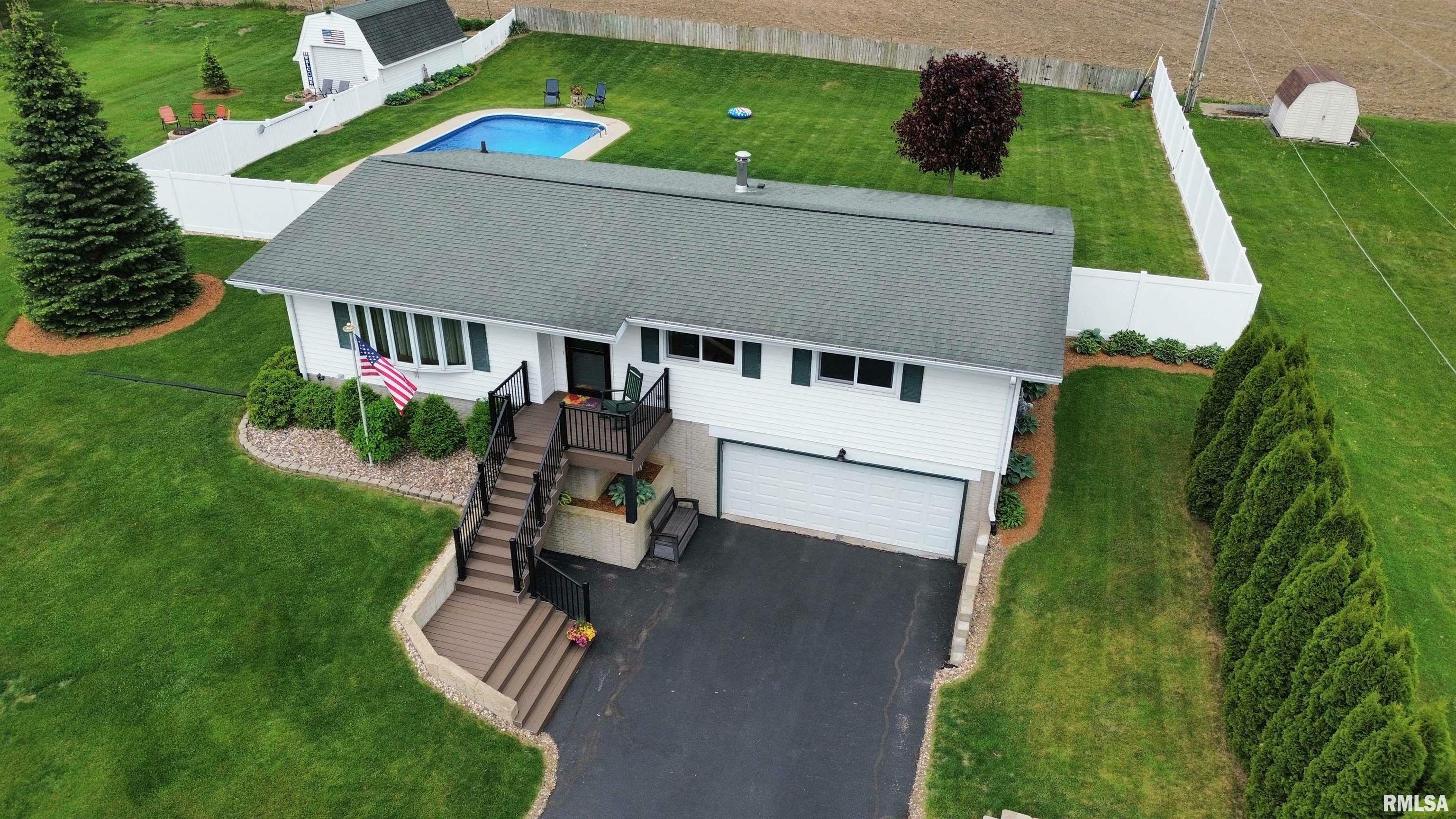 Property Photo: 4 Geneva Street IL 61053