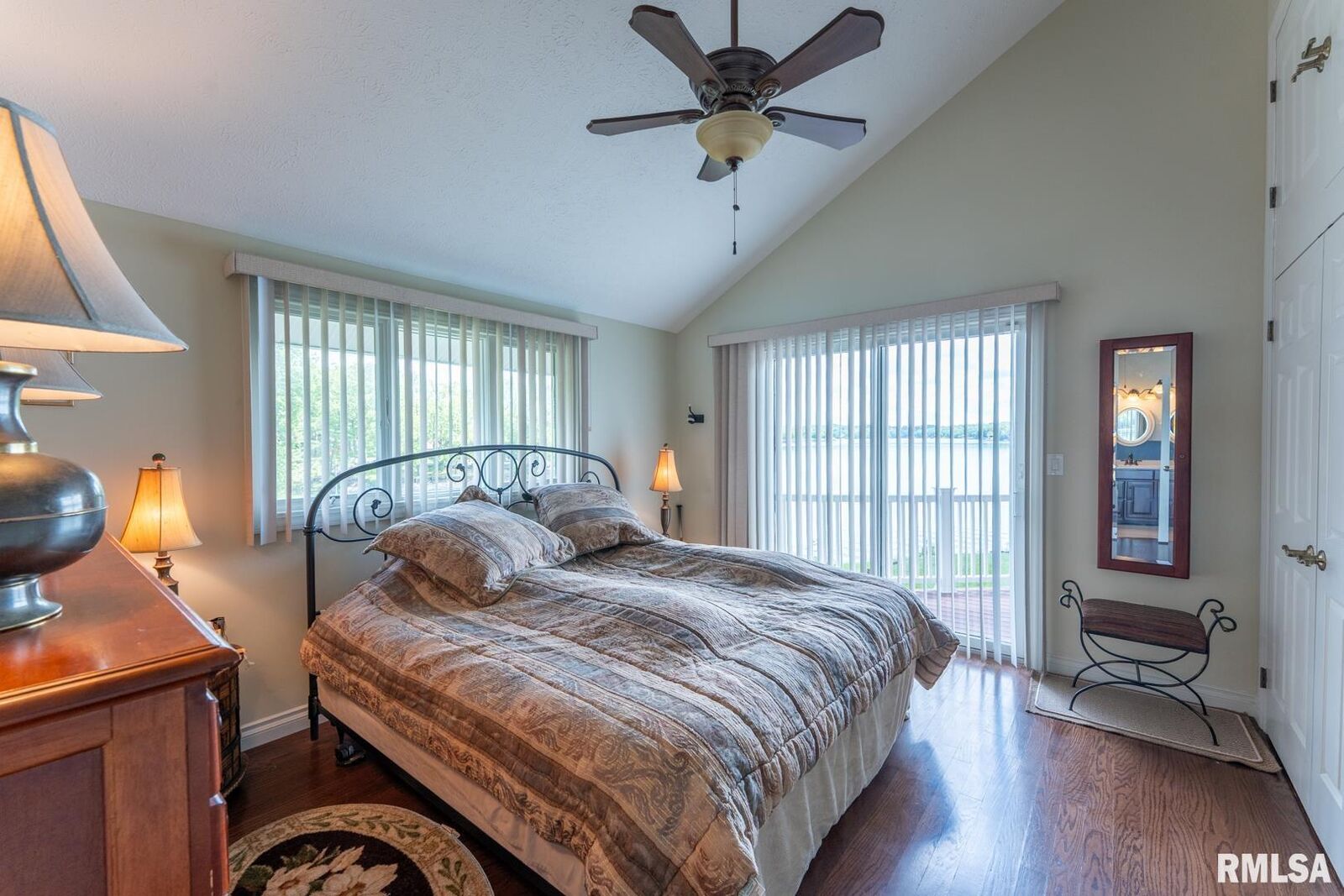 Property Photo:  12687 N Shoreland Drive  IL 62959 