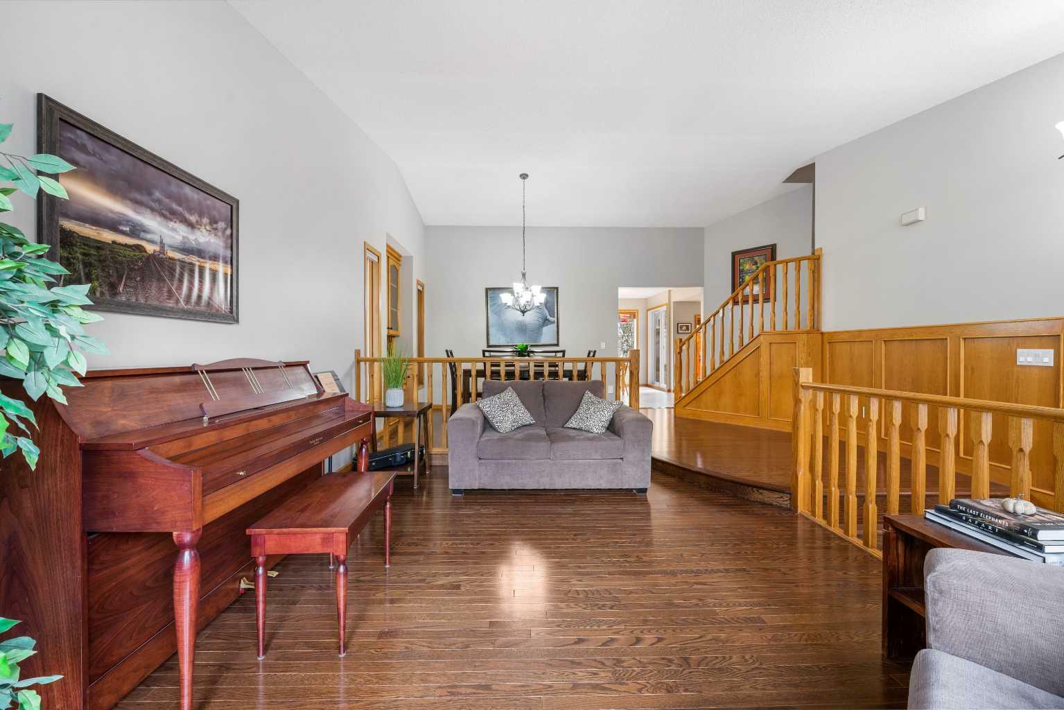 Property Photo: 6105 Signal Ridge Heights SW AB T3H 2N8