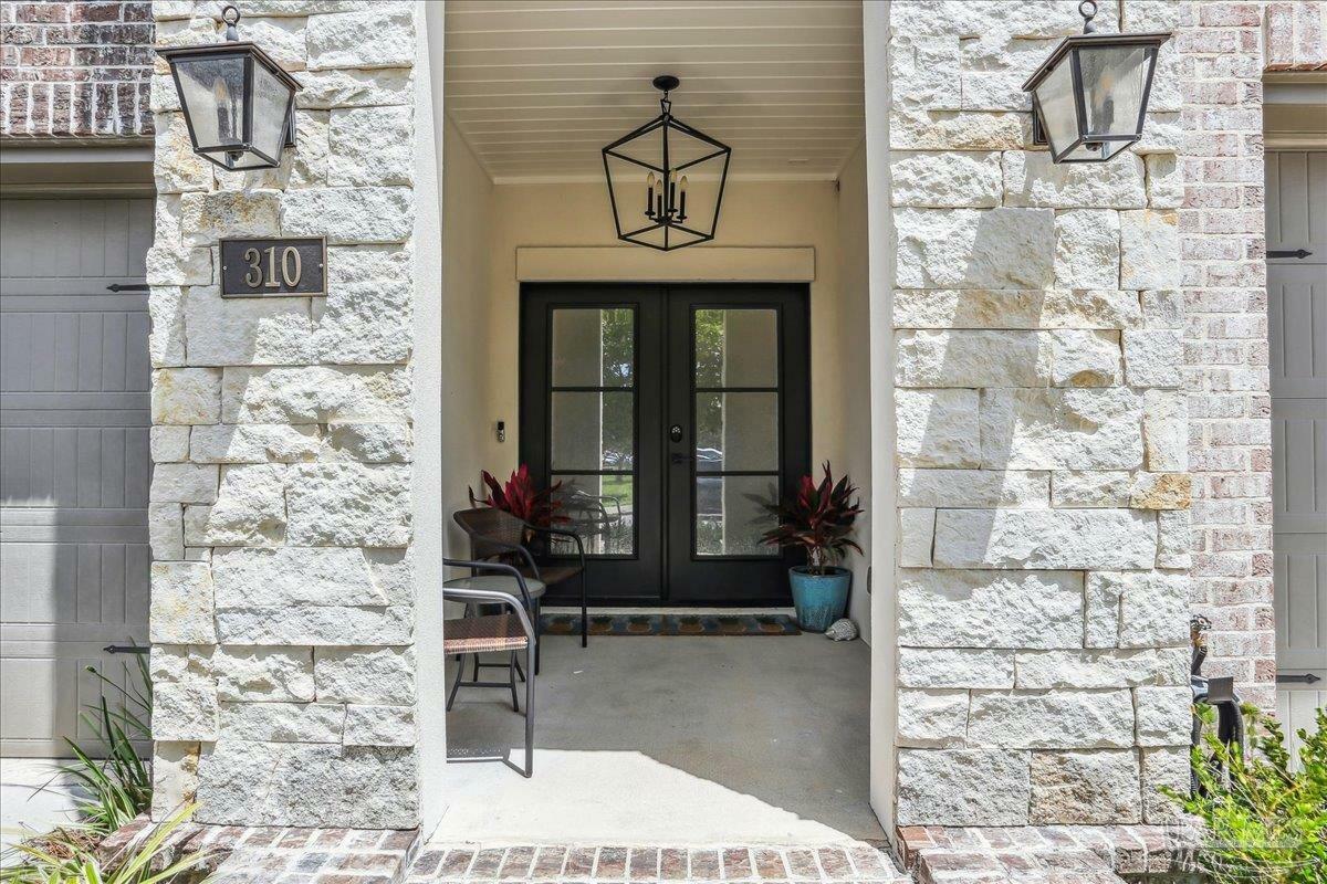 310 W Romana St  Pensacola FL 32502 photo