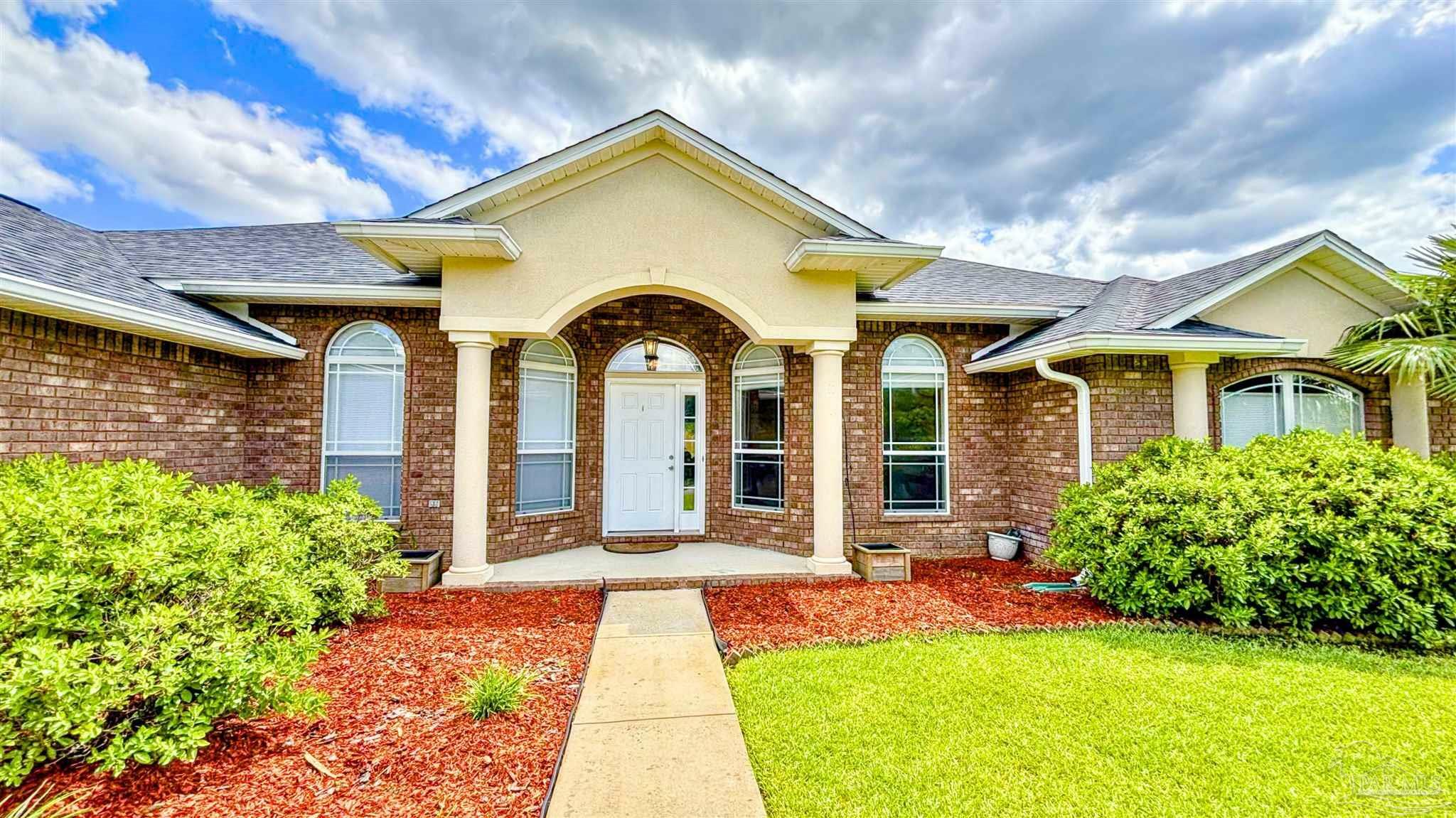 Property Photo: 6214 Plum Orchard Way FL 32536