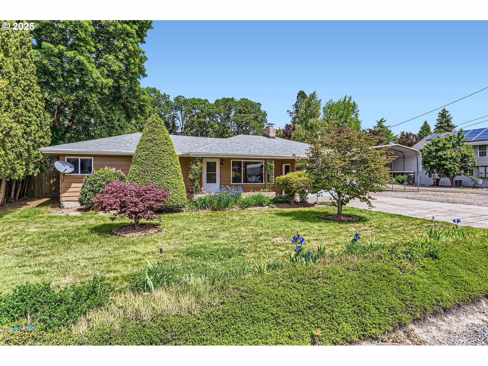Property Photo: 3597 NE Brogden St OR 97124