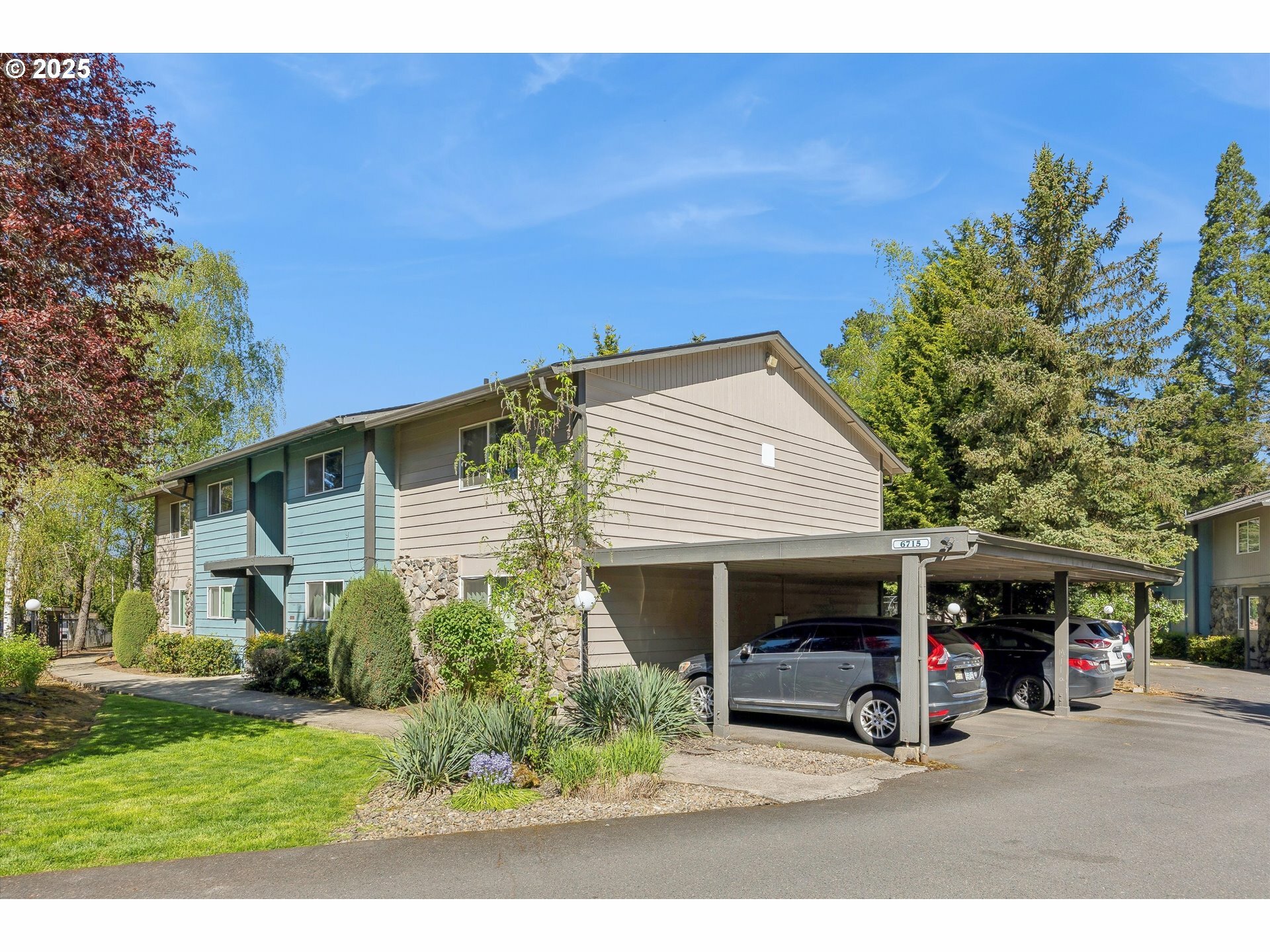 Property Photo: 6755 SW Terri Ct OR 97225
