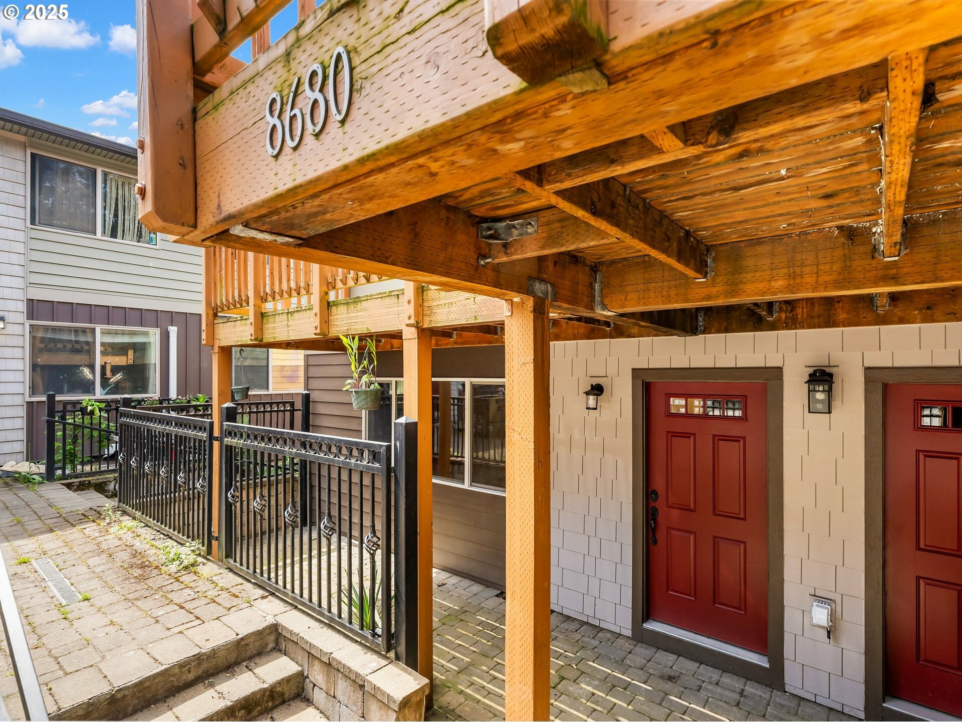 Property Photo: 8680 N Willamette Blvd OR 97203