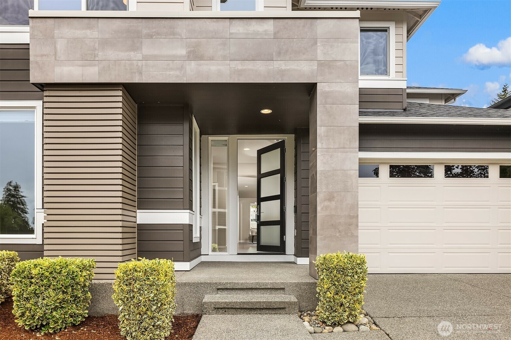 Property Photo: 1759 Olympia Court SE WA 98058