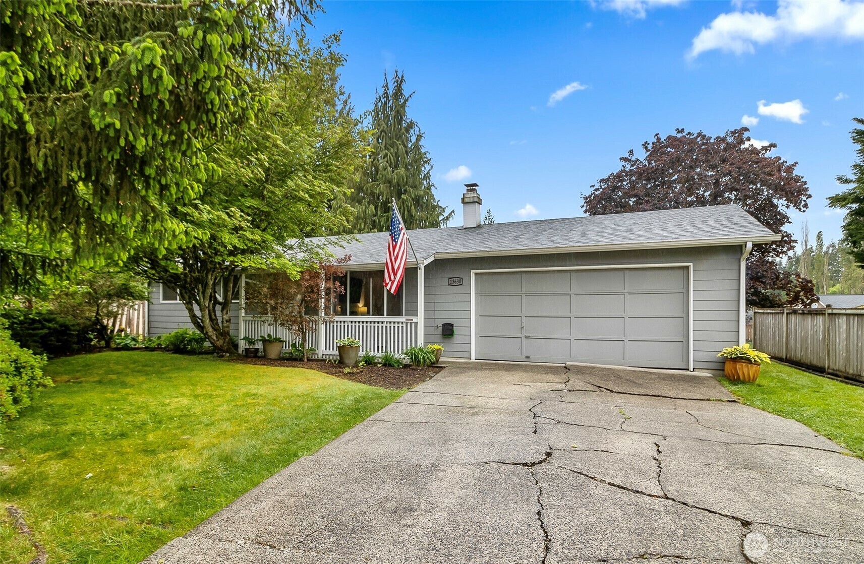 Property Photo: 13630 62nd Avenue SE WA 98208