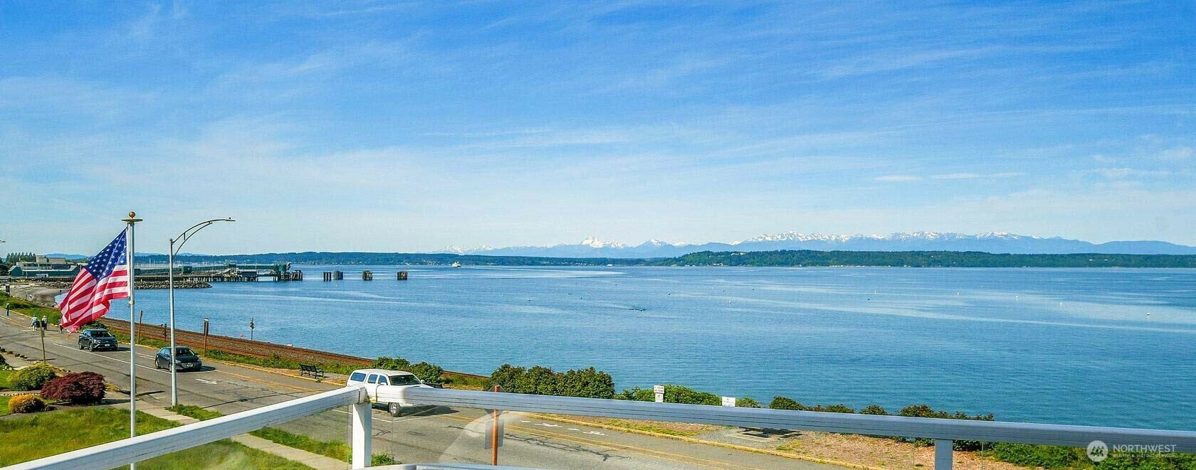 Property Photo: 620 Sunset Avenue N WA 98020