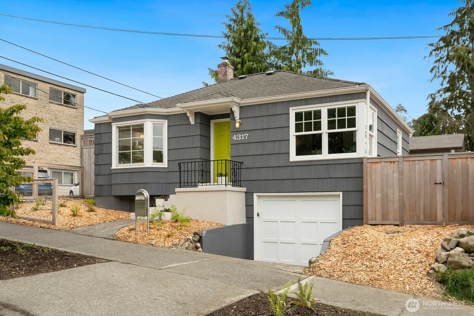 Property Photo: 4317 SW Raymond Street WA 98136