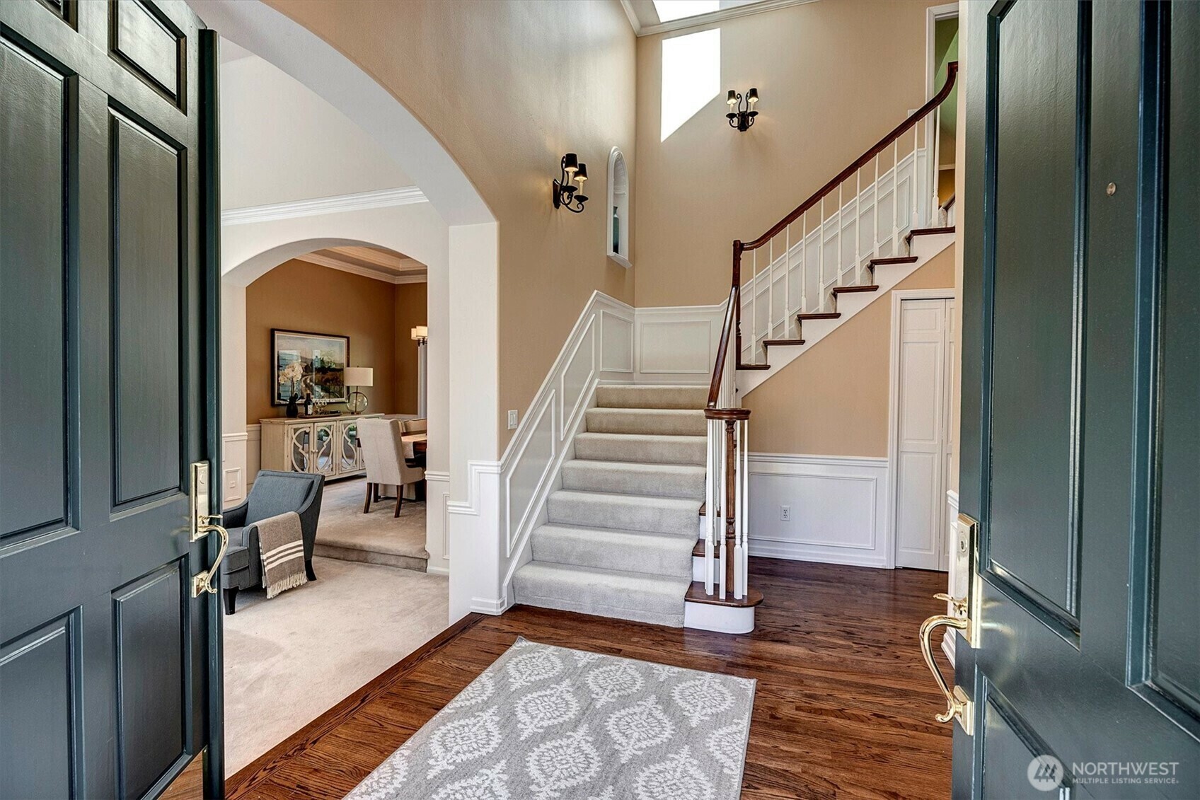 Property Photo: 19016 NE 127th Street WA 98052