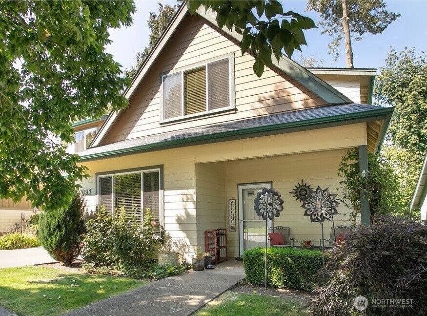 Property Photo: 2091 Calico Loop WA 98248