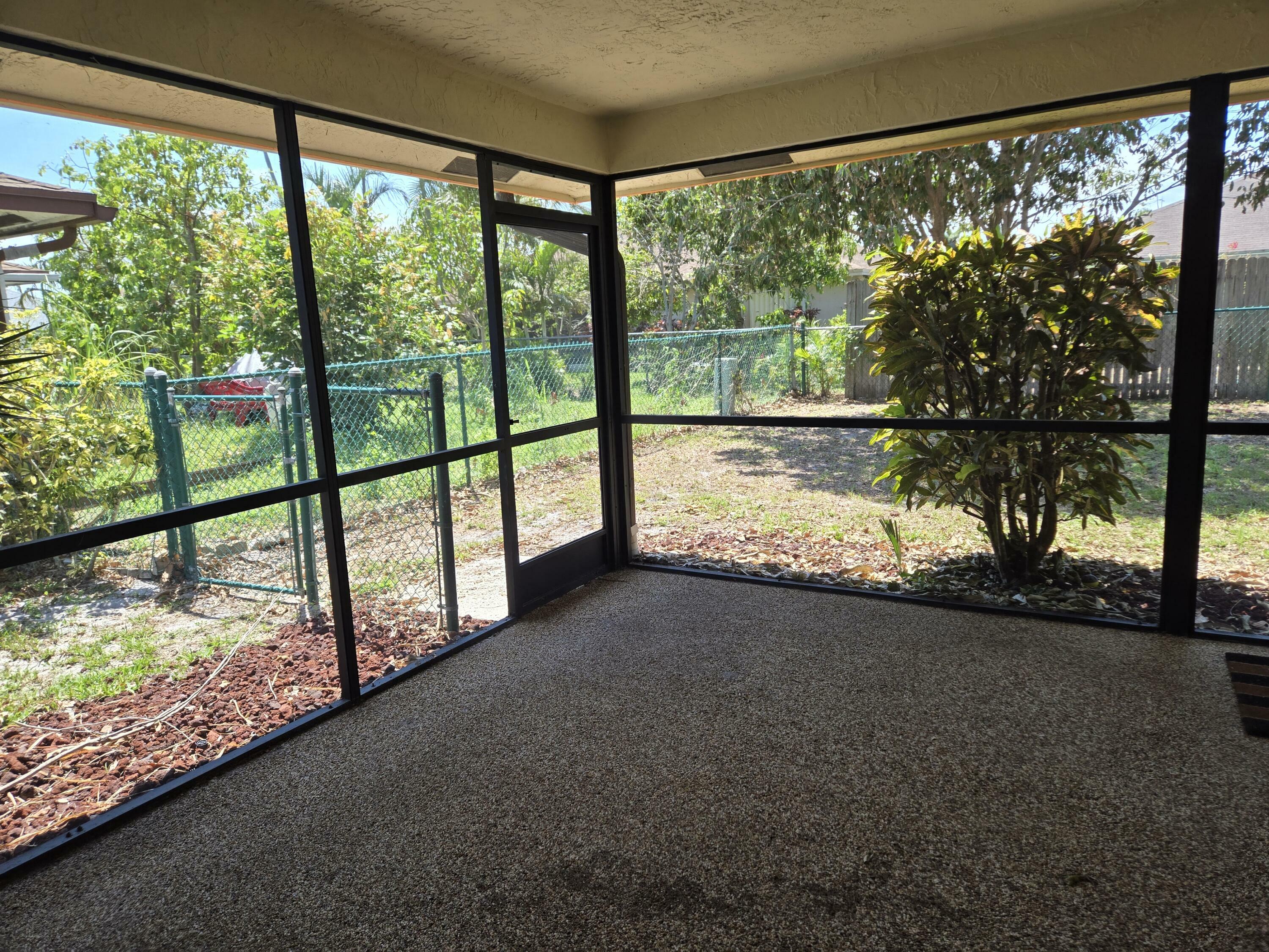 Property Photo: 8471 Winnipesaukee Way FL 33467