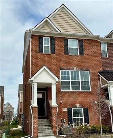 Property Photo:  47676 Alden S  MI 48168 