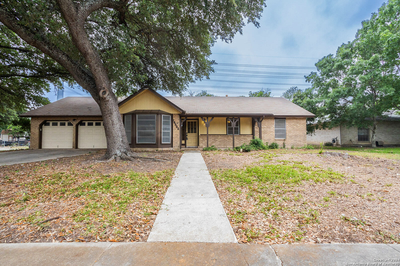 Property Photo: 10503 Luzon Dr TX 78217