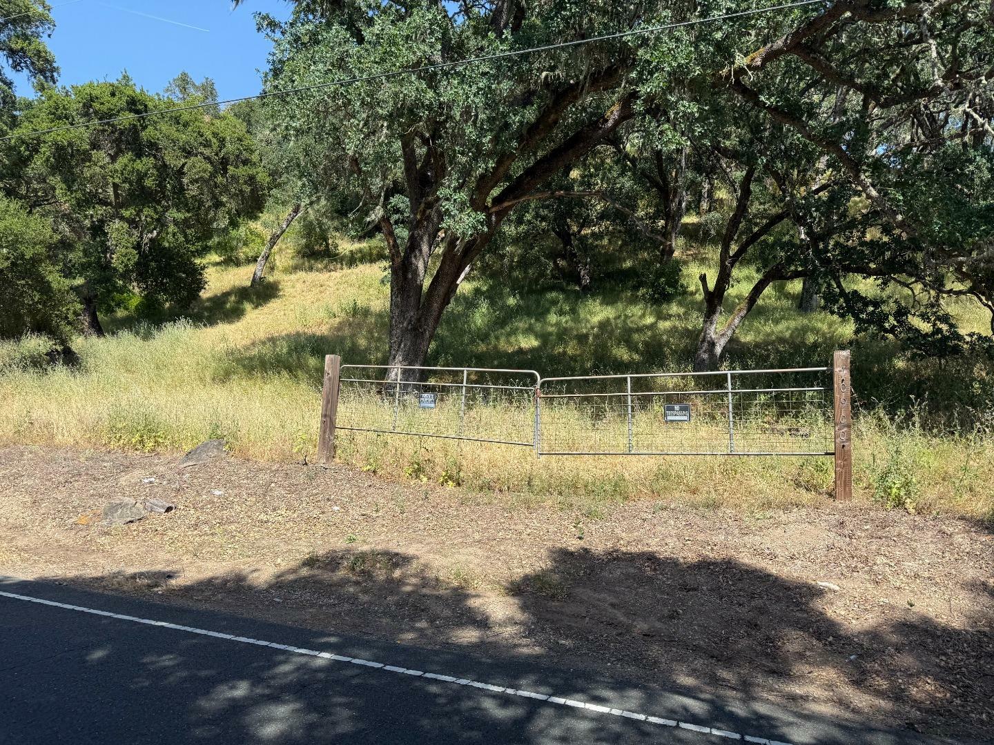 Property Photo: 10900 Watsonville Road CA 95020