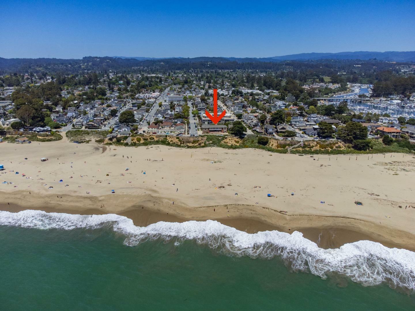 Property Photo:  1703 East Cliff Drive  CA 95062 