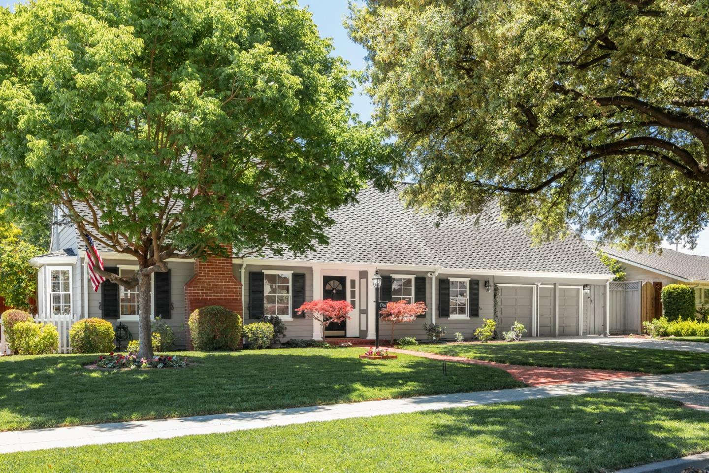 Property Photo: 1716 Laurelwood Drive CA 95125