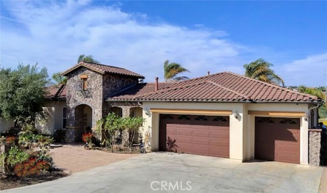 7940 Choi Drive  Riverside CA 92506 photo