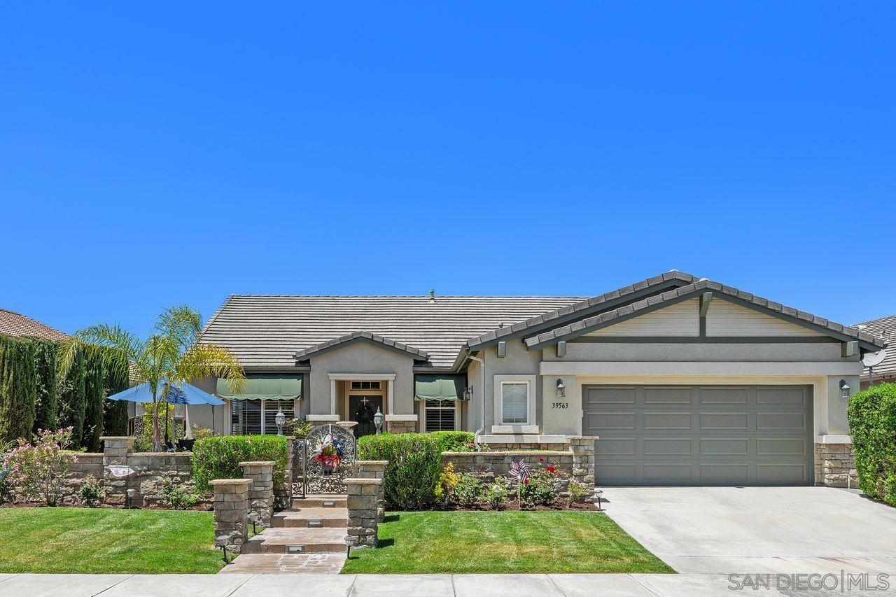 Property Photo: 39563 Freemark Abbey CA 92563