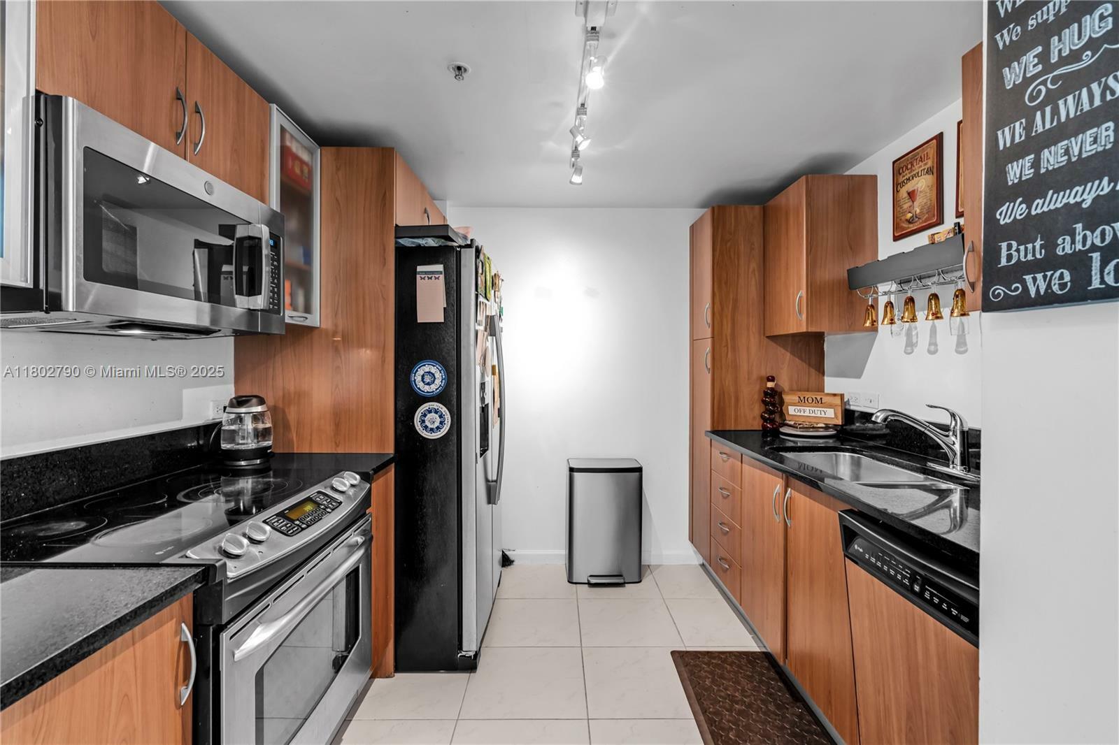 Property Photo:
