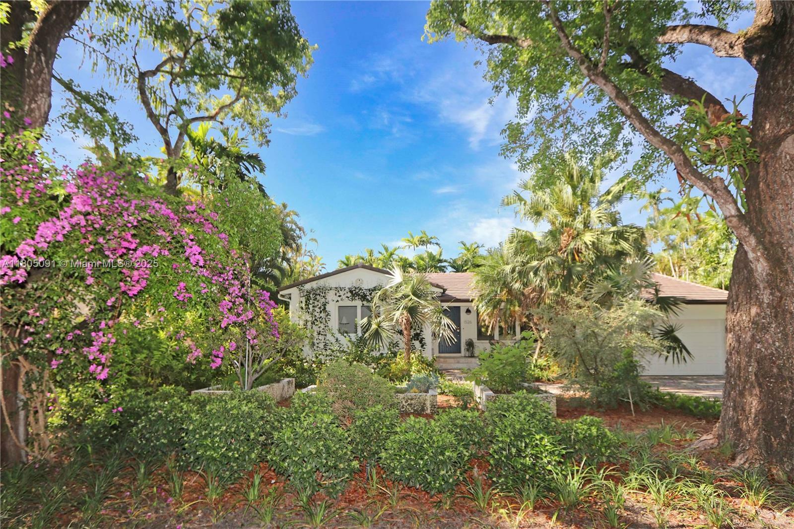 Property Photo: 1526 Dorado Ave FL 33146