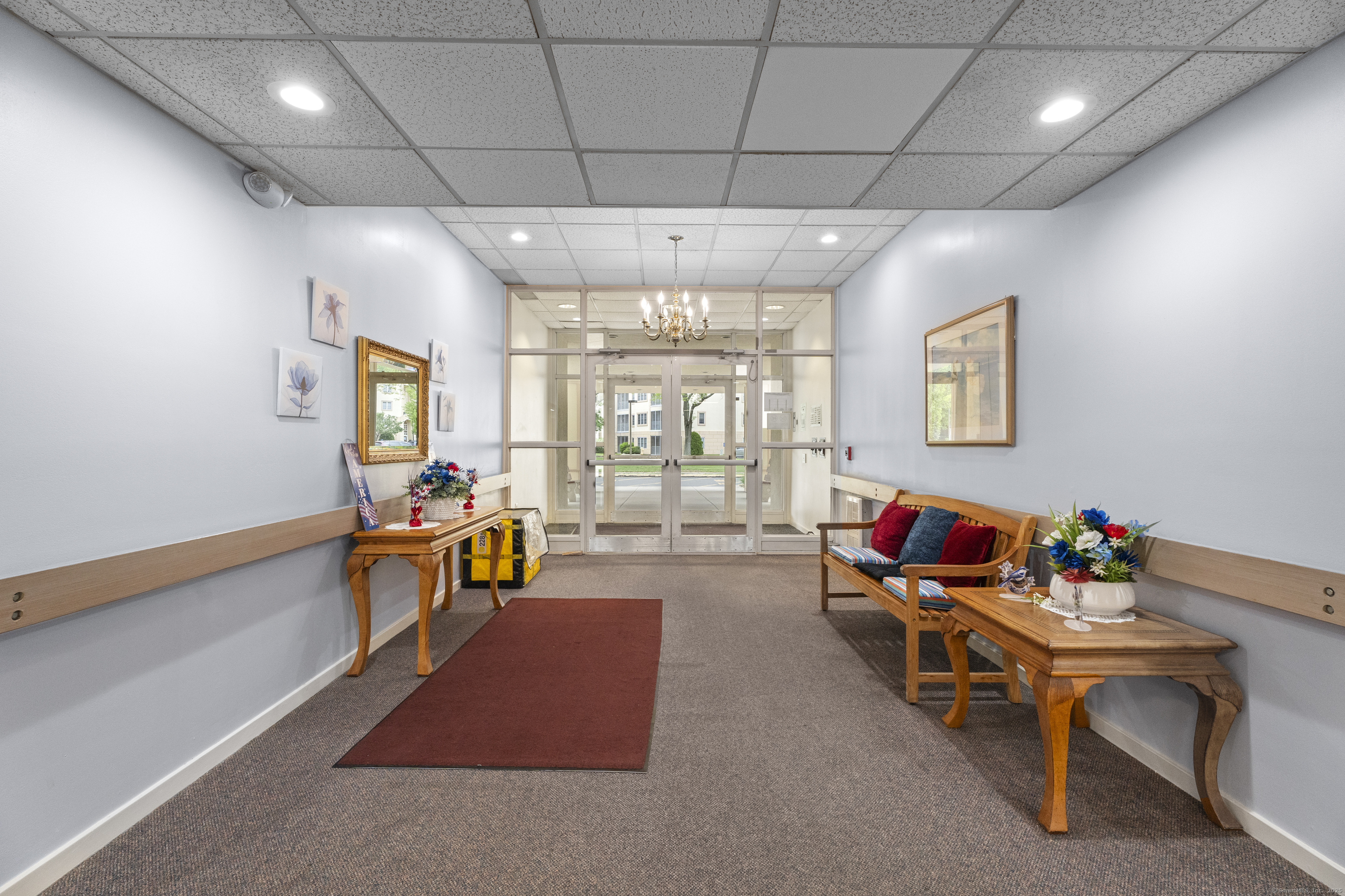 Property Photo: 75 Washington Avenue 2-307 CT 06518