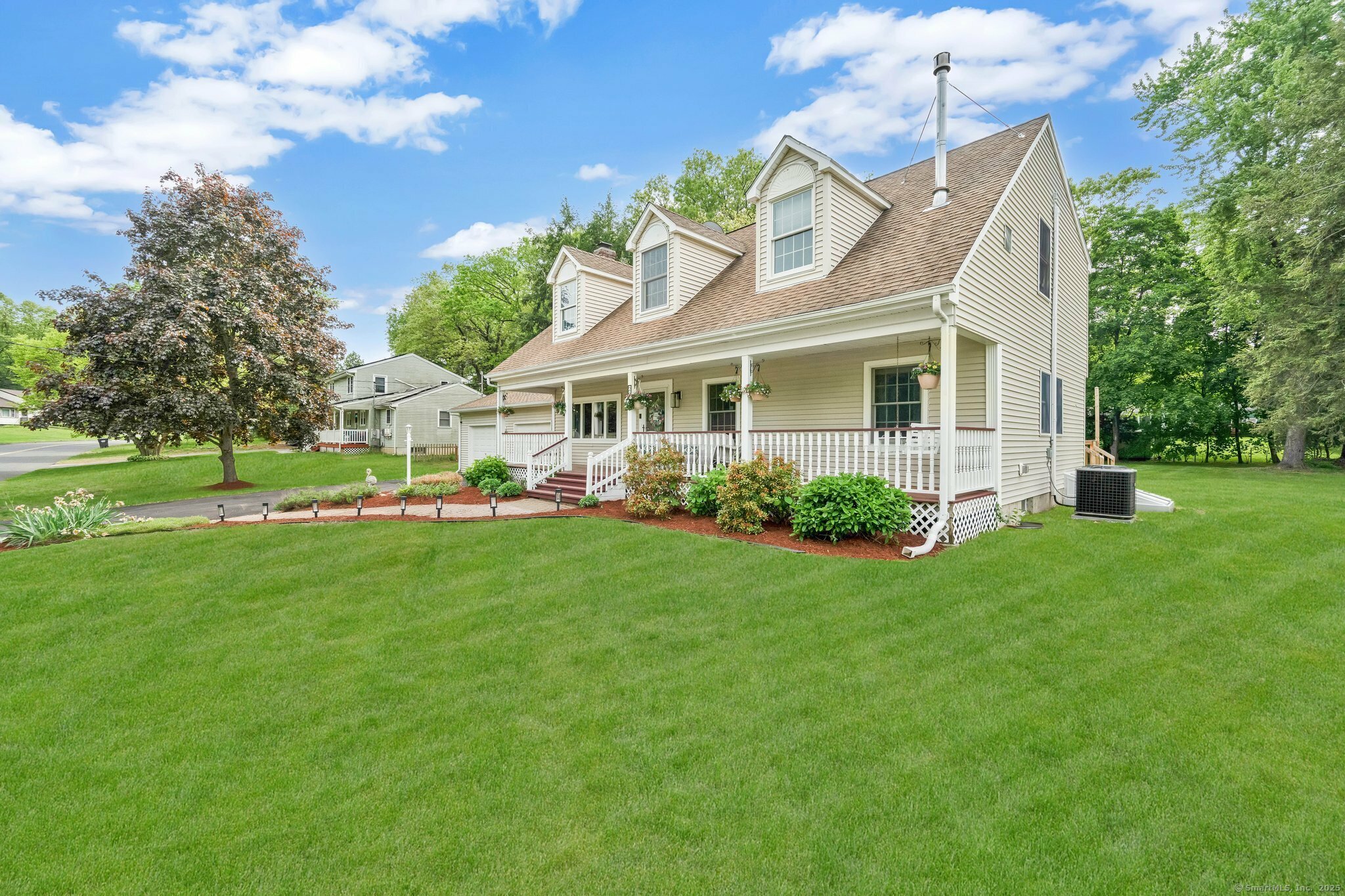 Property Photo: 281 Hilton Drive CT 06074