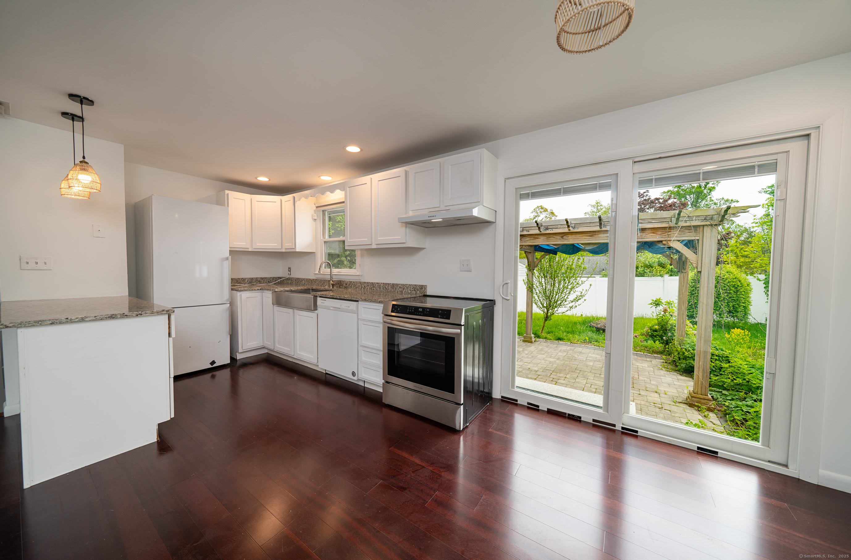 Property Photo: 14 Bassett Road CT 06405