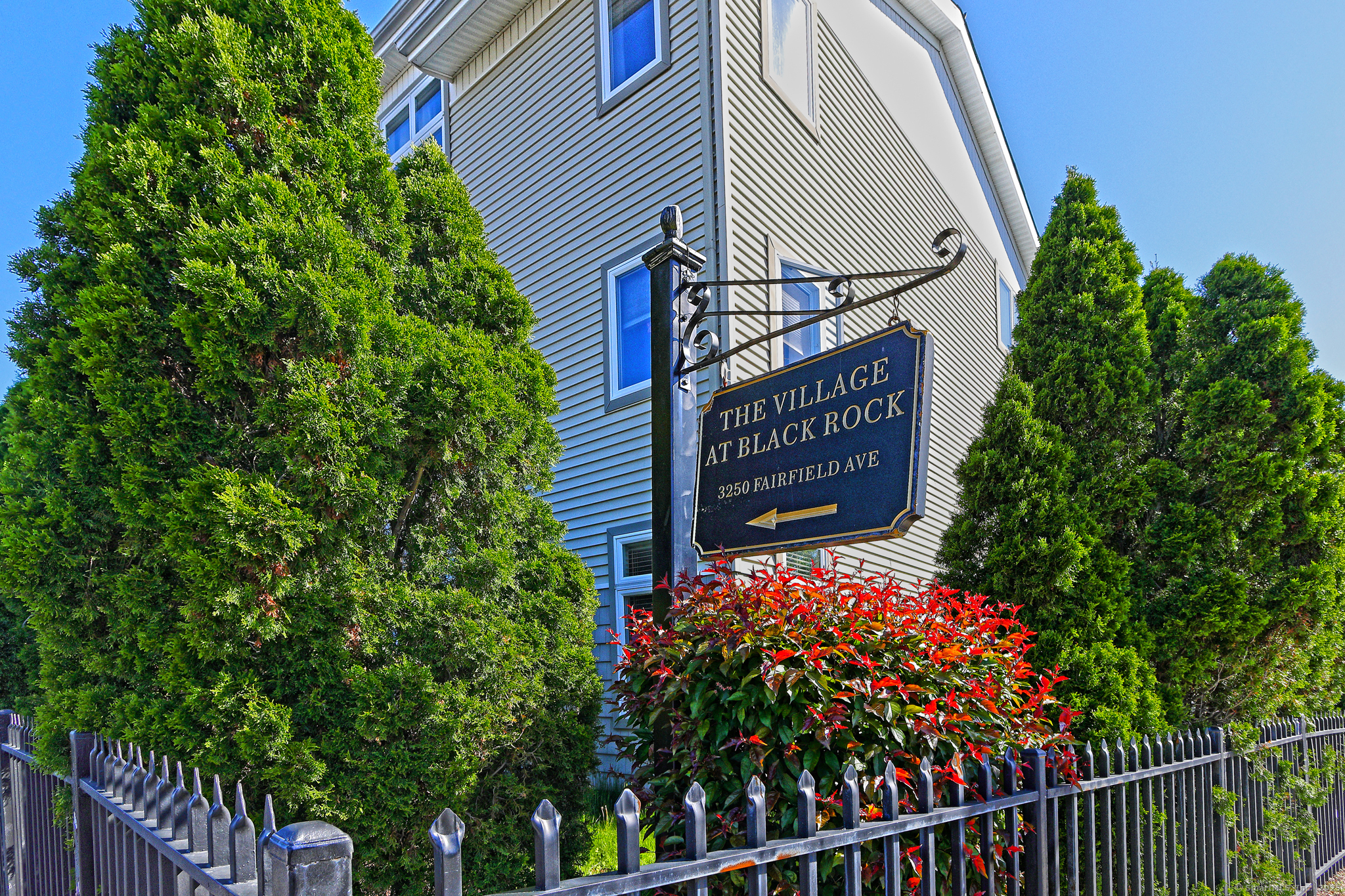 Property Photo: 3250 Fairfield Avenue Apt 302 CT 06605