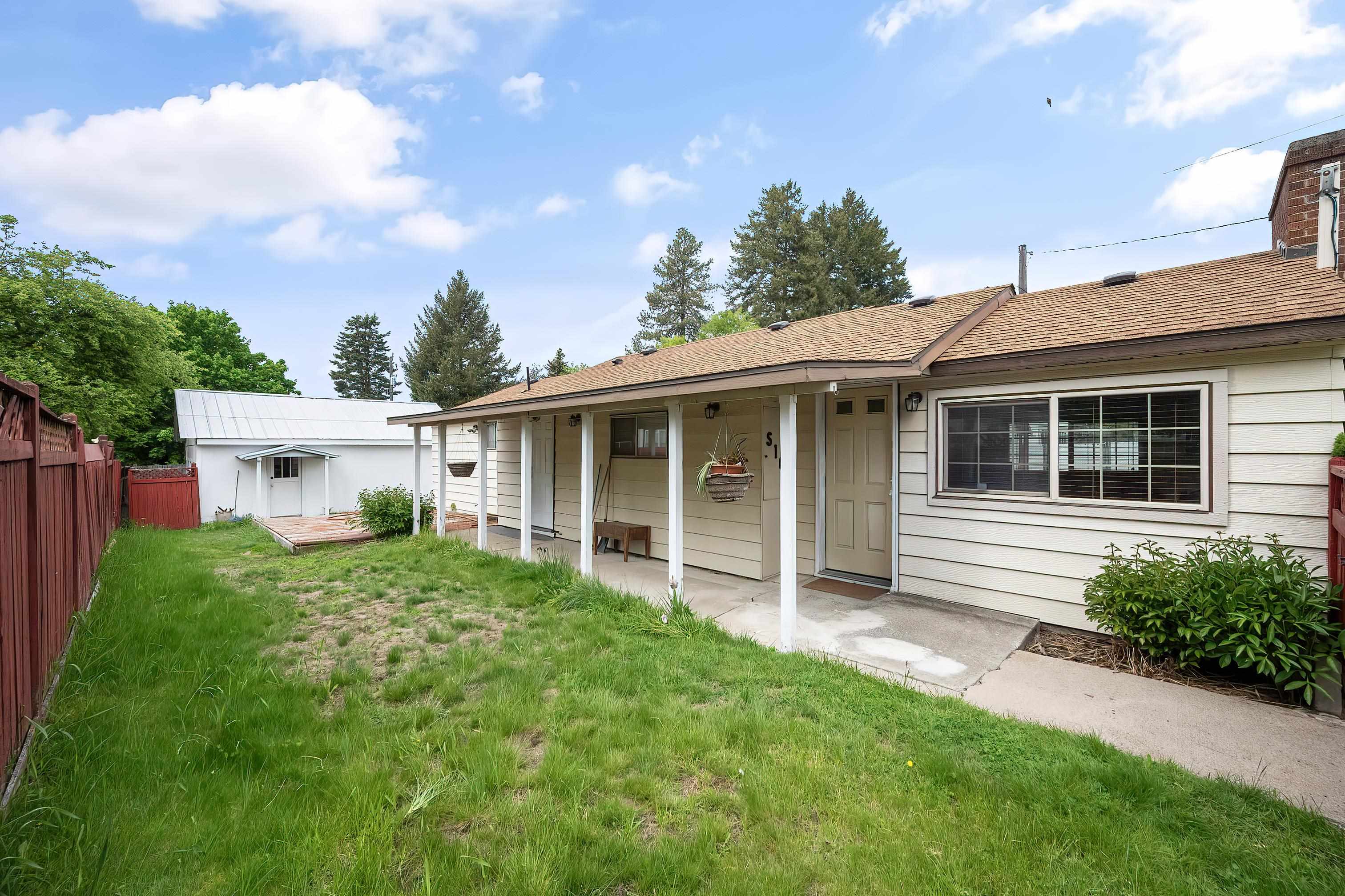 Property Photo: 16 S Washington St WA 99006