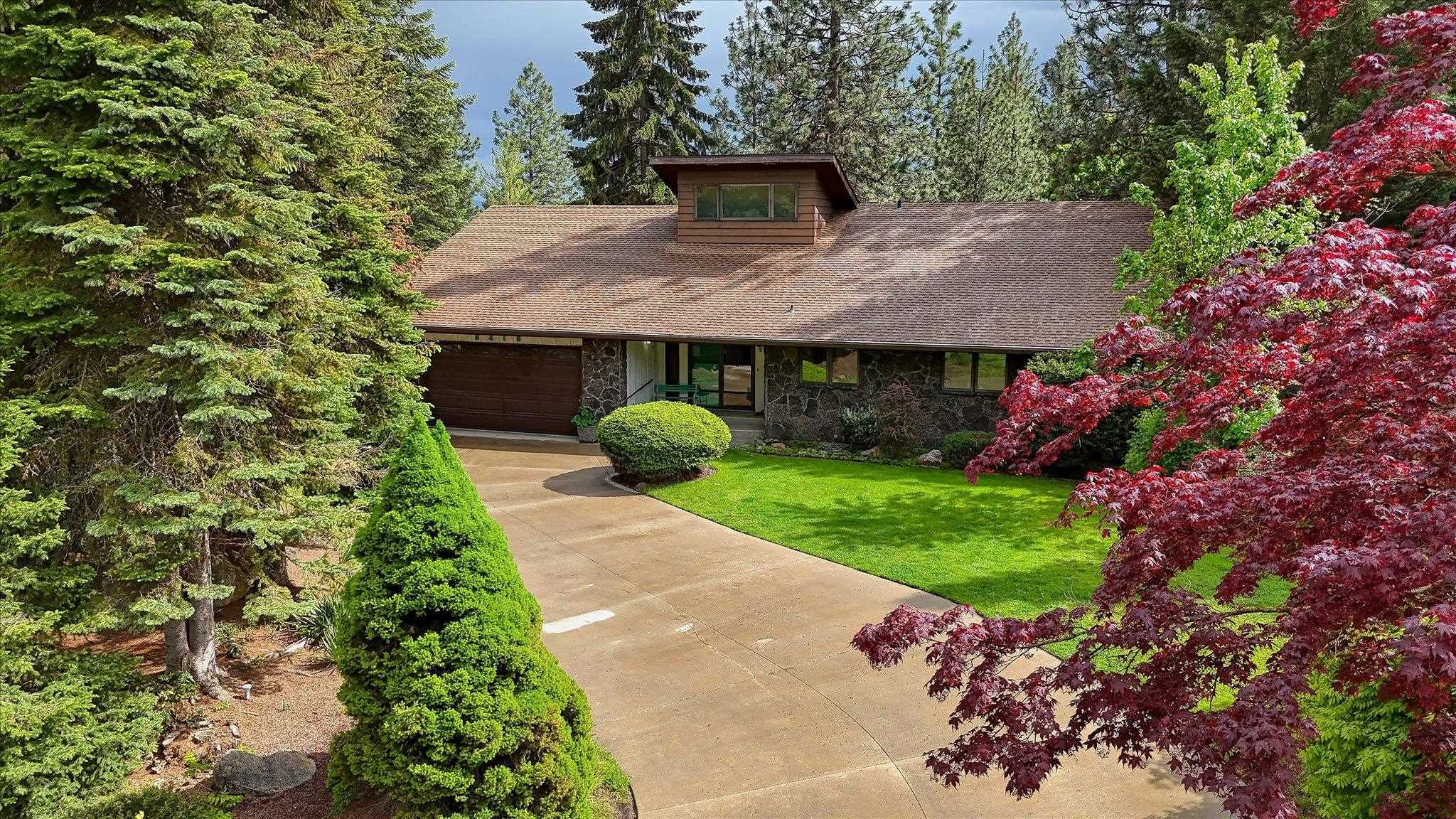 8410 E Columbia Park Dr  Spokane WA 99212 photo