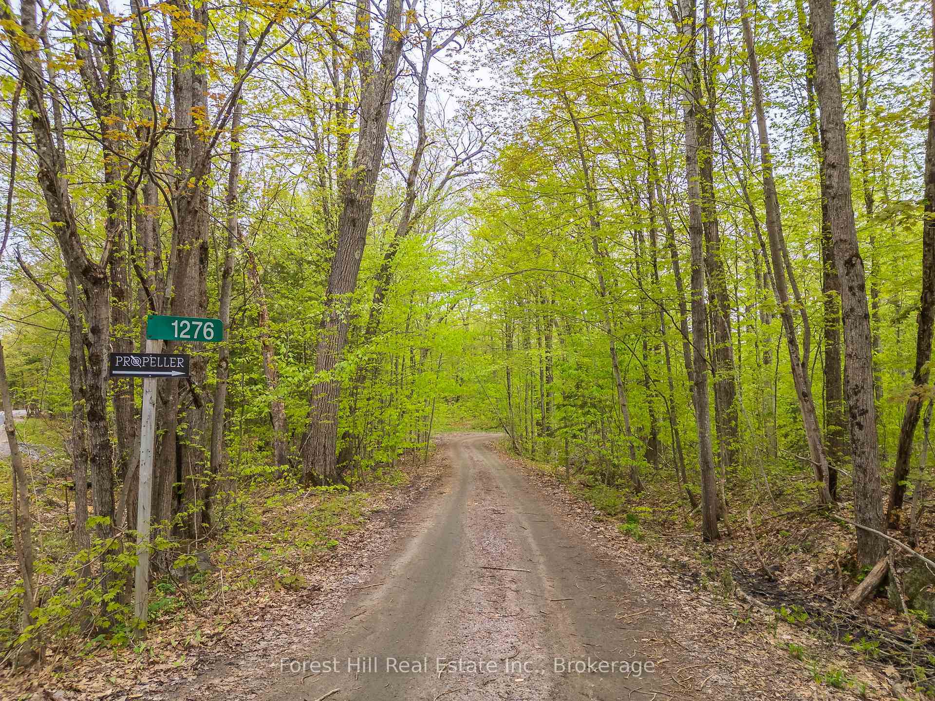 Property Photo: 1276 East Bay Road ON P0C 1M0